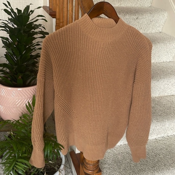 Abercrombie & Fitch Brown Mock Neck Cozy Sweater - Picture 1 of 7